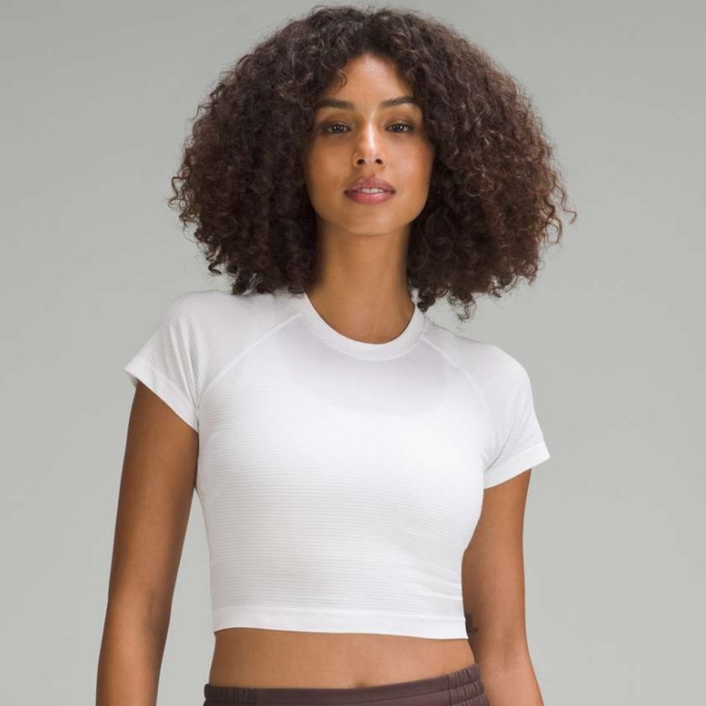 Lululemon Swiftly Tech Cropped Short-Sleeve Shirt 2.0